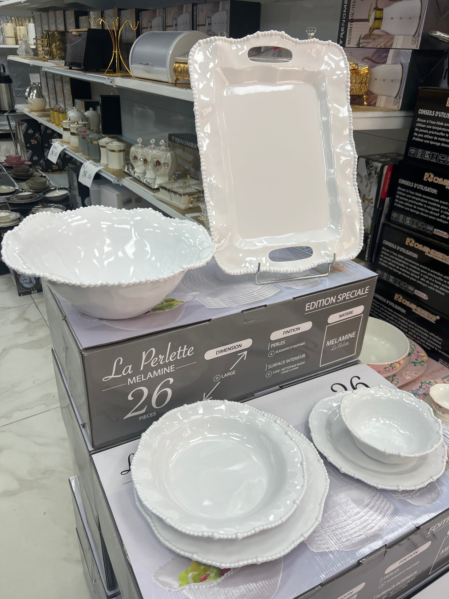 SERVICE 26 pcs Melaminé- modèle Boule design